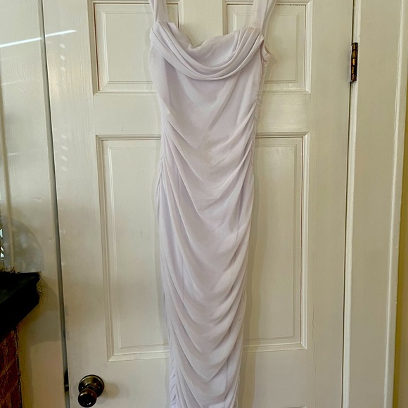 COPY - White off the shoulder dress - Picture 2 of 2